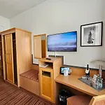 Am Kaisersaal 3* Erfurt