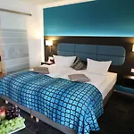 Am Kaisersaal 3*