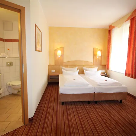 Am Kaisersaal 3* Erfurt