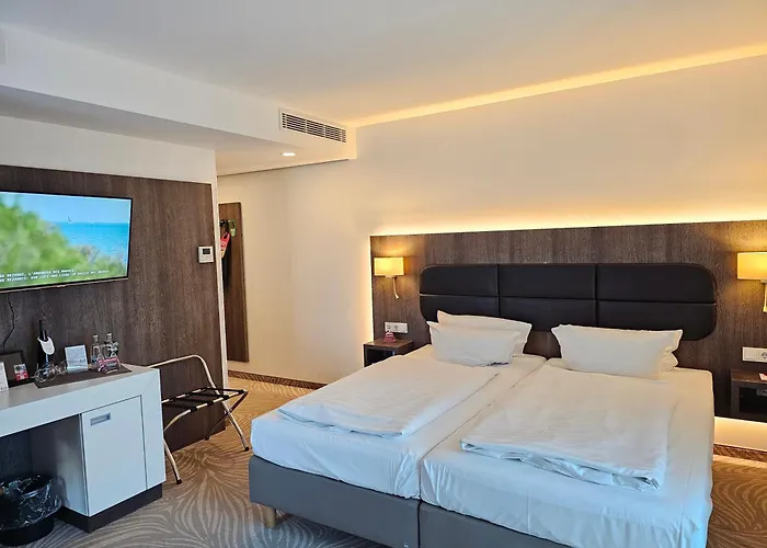 アム カイザーザール 3* エアフルト