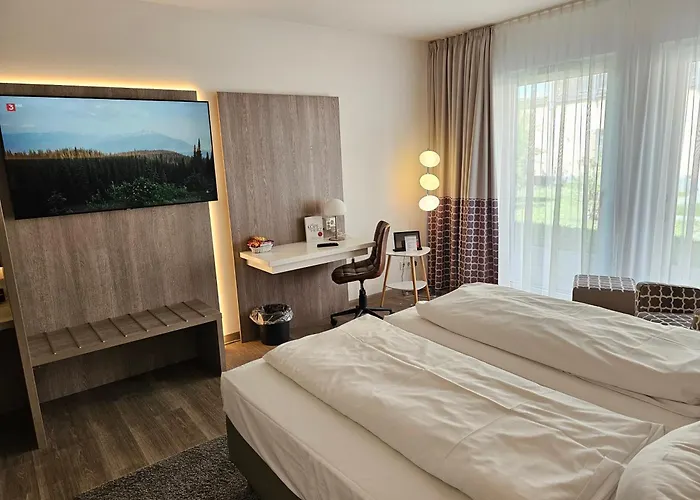 Am Kaisersaal 호텔 3*