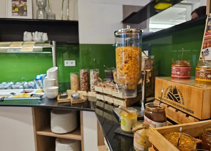 皇帝大厅酒店 3*