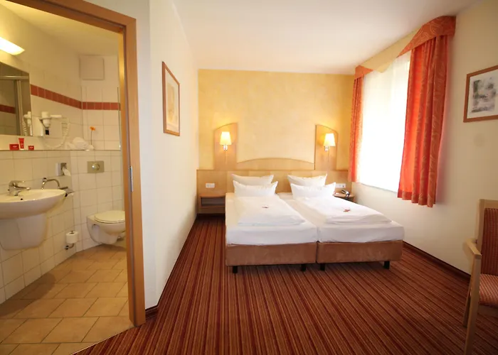 Am Kaisersaal 3* Erfurt