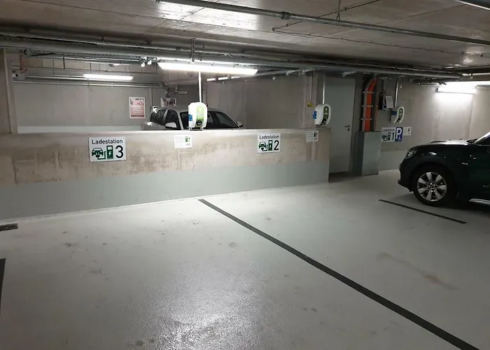 アム カイザーザール ホテル